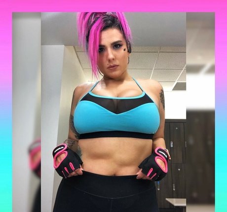 Zombiunicorn star naked image