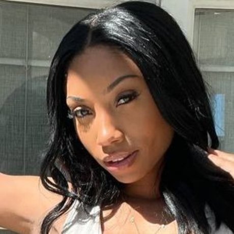 zoeyjay nudes model galleries