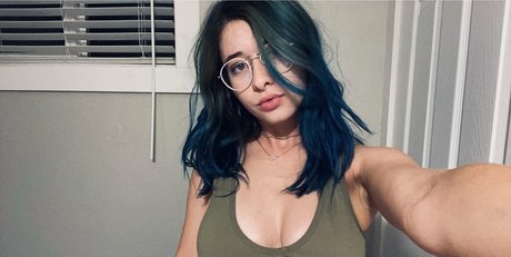 zoey ryderr pornstar top photo