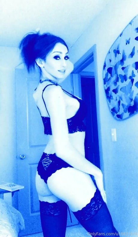 brunette pussy onlyfans art naked photos