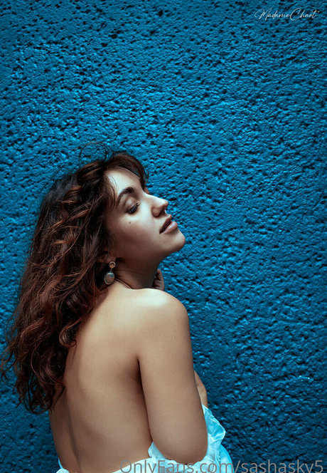 Annie Opium pornstar pic