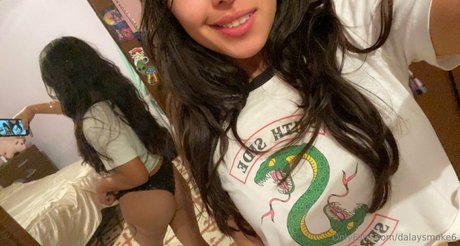 Dalaysmoke6 beautiful model archive