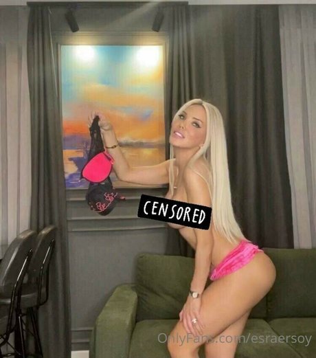 Esra Ersoy star archive