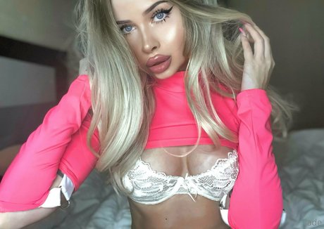 Littlebarbiedollvip porn actress pictures