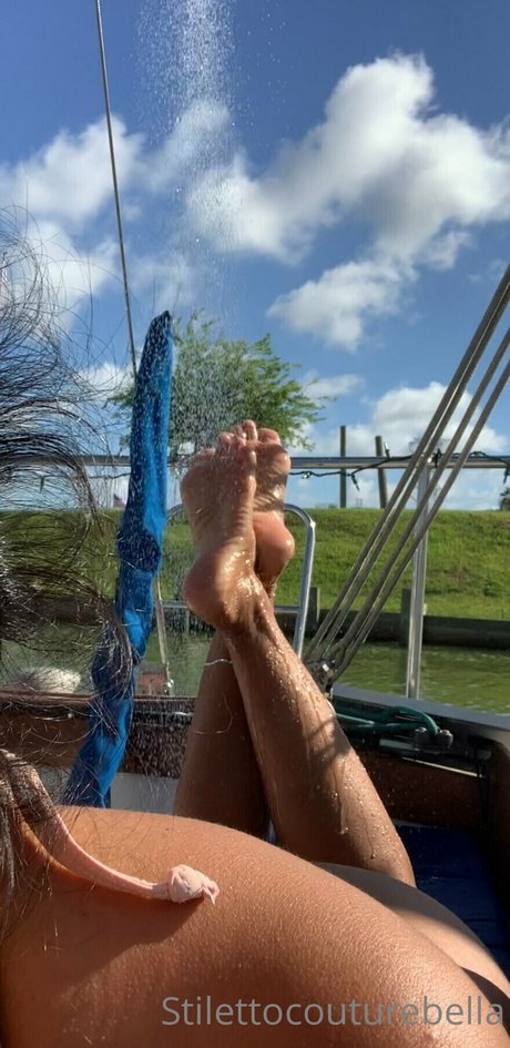 Stilettocouturebella model sex images