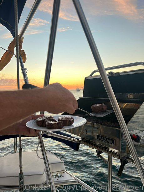 Thesavannaheleven pornstar sexy picture