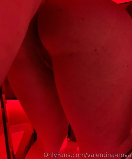 Valentina Nova high quality actress archive