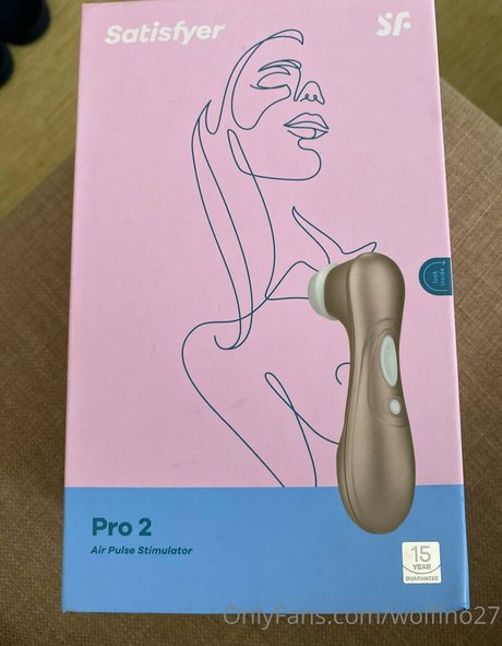 Wolfino27 art model gallery