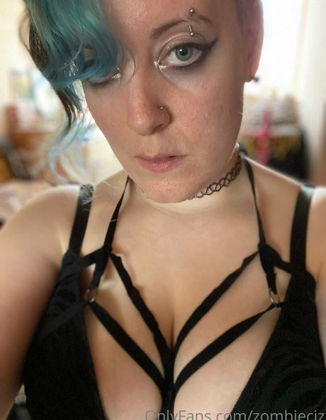 zombieciz pornstar exclusive galleries