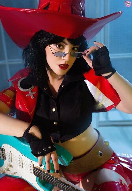 zoevolfcos xxx model picture