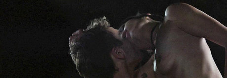 Zoe Kravitz top star image