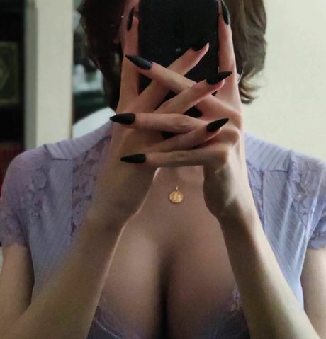 Zoepcbh pornstar nudes photo