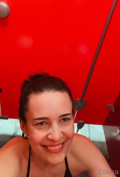 zoenafree pornstar gallery