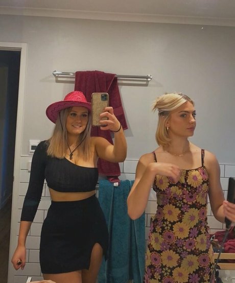 Zoe H star high quality photos