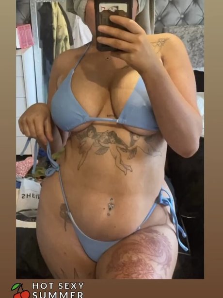 Zoe ellerington free pornstar picture