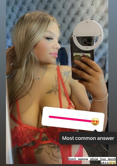 Zoe ellerington model beautiful archive