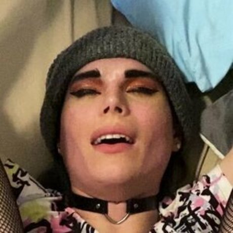 Zexion1337 sex model gallery