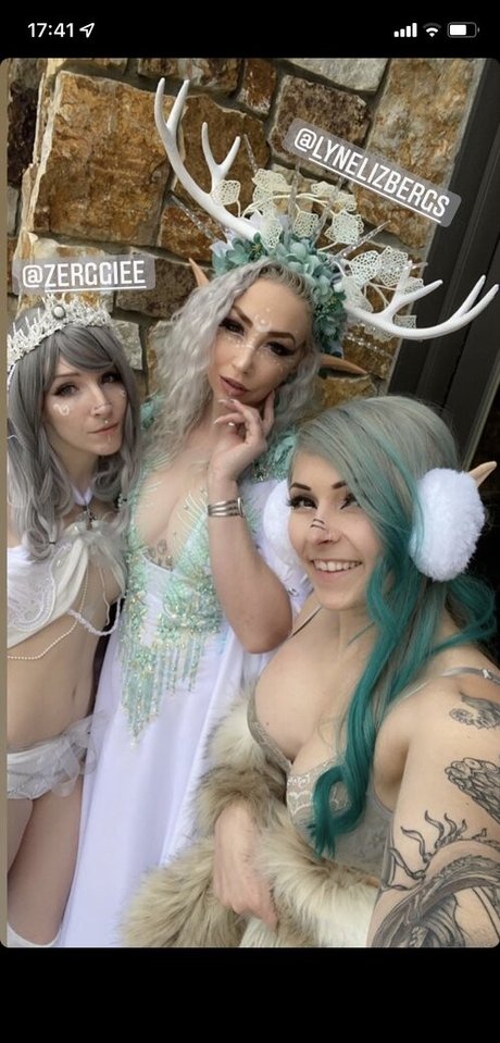 Zerggiee Cosplay pornographic model picture