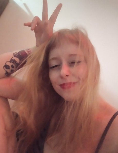 Zepam model porn pictures