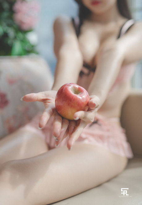 Zenny erotic actress galleries