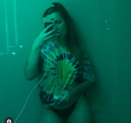 Elana Dara pornstar hot picture