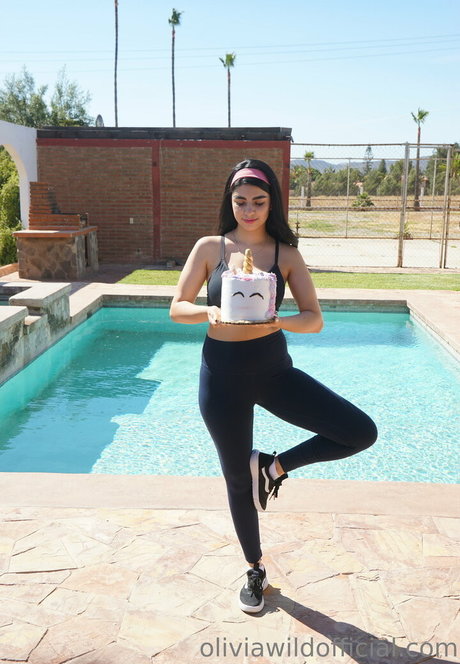 oliviawildofficial model sexy galleries