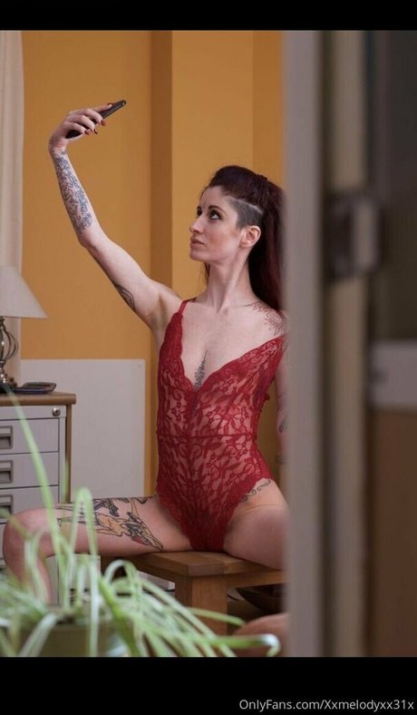xxmelodyxx31xx pornstar erotic gallery