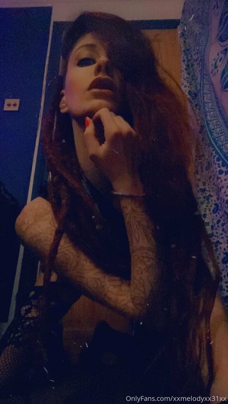 xxmelodyxx31xx pornographic model archive