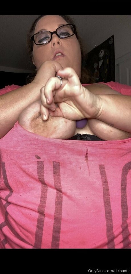 tkchaotic star naked image