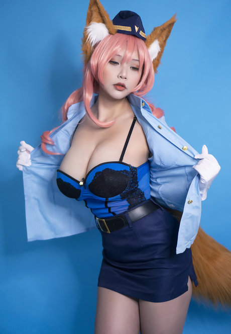 busty mom onlyfans erotic photos