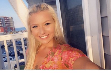 Sammifoxx Kyra sexy actress images