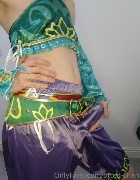 otter chan perfect actress picture