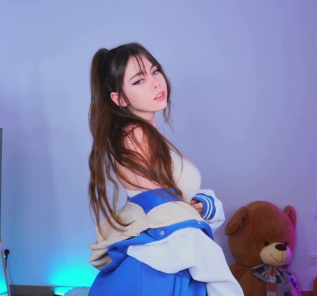 amateur squirt onlyfans free porn photos