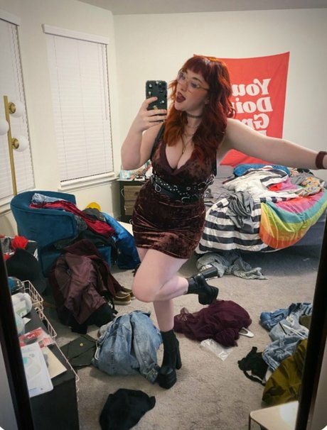 Koolysmiley pornstar erotic photo