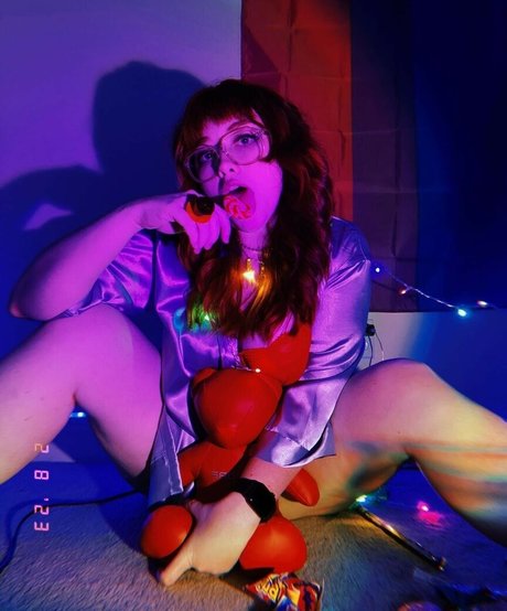 Koolysmiley model exclusive photo