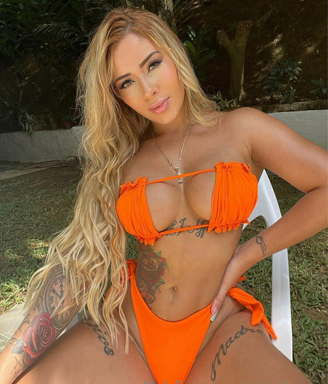 valentynaz nudes actress galleries