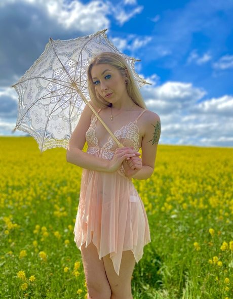 skinny babe onlyfans free xxx photo