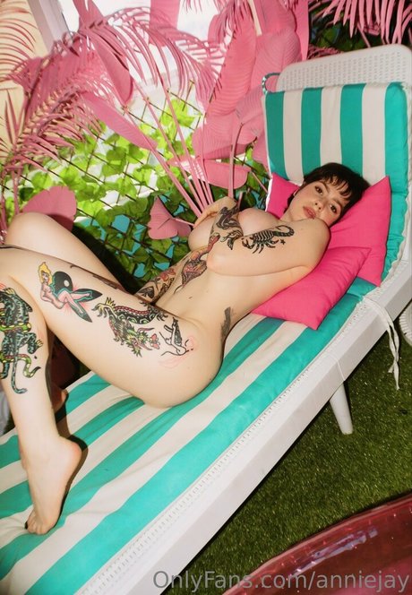 Anisa Jomha perfect pornstar images