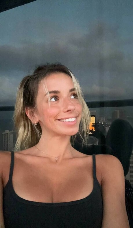 Sadie Mckenna actress galleries