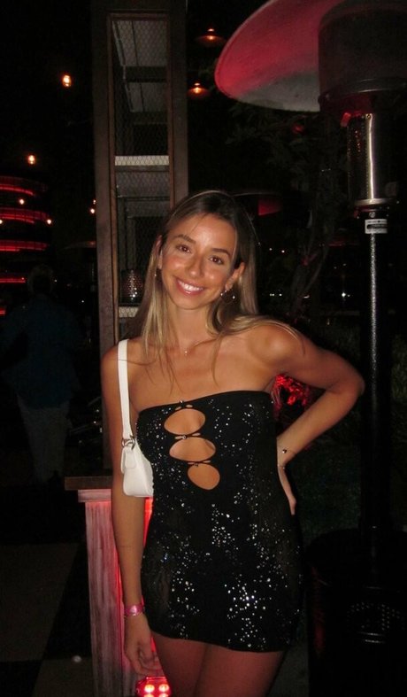 Sadie Mckenna sexy star picture