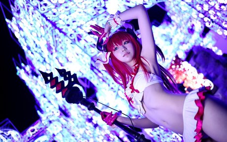 nawo019 star nude pics