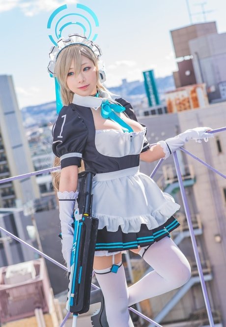 nawo019 model top img