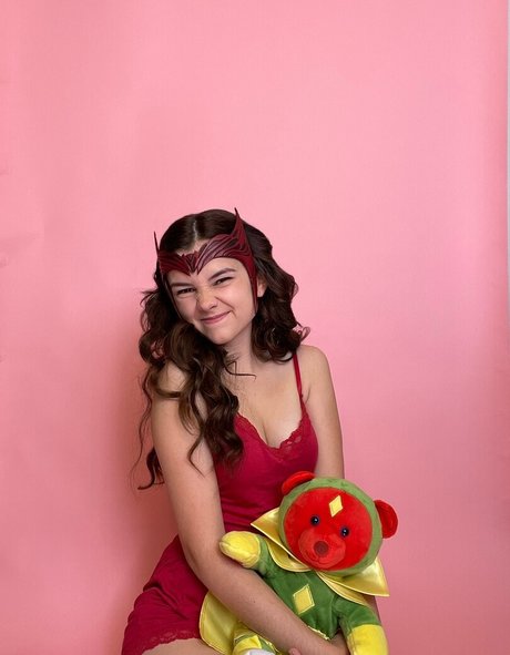 Mina Kess model high quality pictures