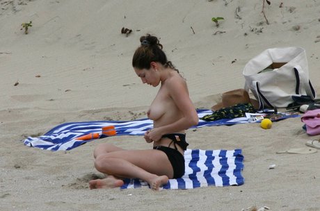 asian american onlyfans sexy nude pic