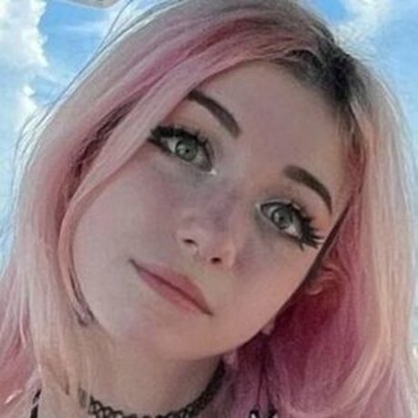 Iluvmeww best model gallery