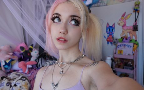 Iluvmeww hd model galleries