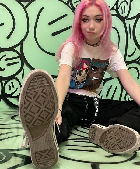 old lady onlyfans art naked pic