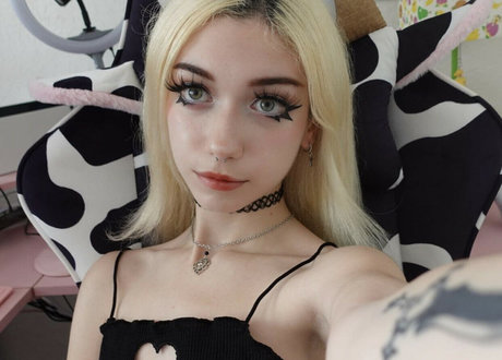 corpus onlyfans art naked archive