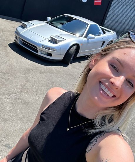 Sonja Reid beautiful actress archive