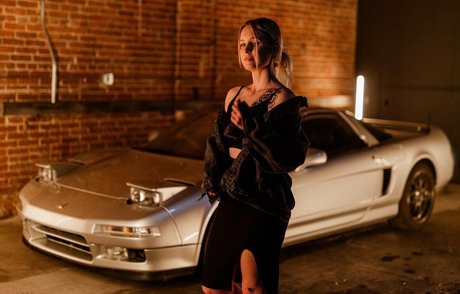 Sonja Reid sexy actress picture